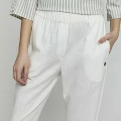 Oxmo ALFA - Pantalones - Off White , Mujer -Oxmo tienda en línea 05bb3a055c994158a12fd39a547922a4