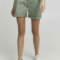 Oxmo OXCHARLINE - Shorts - Seagrass , Mujer