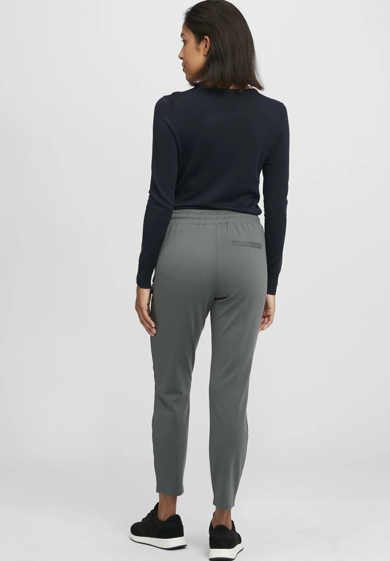 Oxmo OXANITA - Pantalones Deportivos - Dark Shadow , Mujer 3 Oxmo OXANITA - Pantalones Deportivos - Dark Shadow , Mujer - Imagen 3