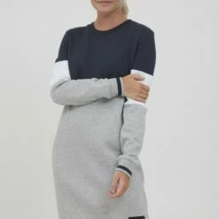 Oxmo OXSWEAT - Vestido Ligero - Insignia Blue , Mujer