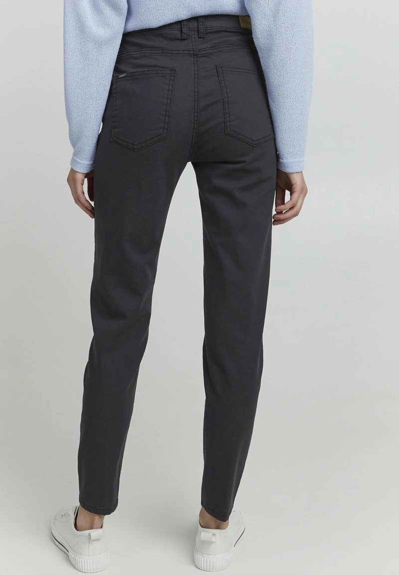 Oxmo OXPEETJE - Pantalones - Black , Mujer 3 Oxmo OXPEETJE - Pantalones - Black , Mujer - Imagen 3