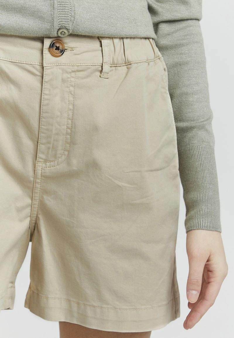 OXMO OXCHAI ME - Shorts - Cement, Mujer 4 OXMO OXCHAI ME - Shorts - Cement, Mujer - Imagen 4