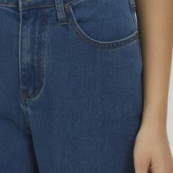 Oxmo OXANNE - Vaqueros Rectos - Mid Blue Denim , Mujer -Oxmo tienda en línea 2514c8f62c344230b7249c61db977dba