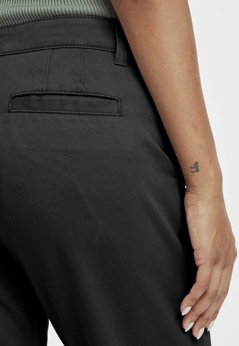 Oxmo OXDONETA - Pantalones Chinos - Black, Mujer 5 Oxmo OXDONETA - Pantalones Chinos - Black, Mujer - Imagen 5