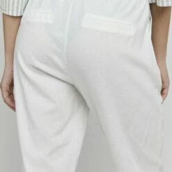 Oxmo ALFA - Pantalones - Off White , Mujer -Oxmo tienda en línea 67d03beb57f544d1acc547a53872cf5e