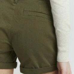 Oxmo OXPIERA - Shorts - Grape Leaf, Mujer -Oxmo tienda en línea 7955c6a31b044a89a4229b29635c1857