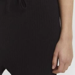 Oxmo Pantalones - Black, Mujer -Oxmo tienda en línea 806aaef4ae434425887c909da57665b2