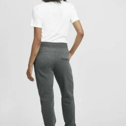 Oxmo OXOLIVIA - Pantalones Deportivos - Dar Grey M , Mujer -Oxmo tienda en línea 946c44b767054c12b9d9f0e59bfcb672