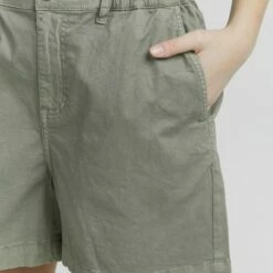 OXMO OXCHAI ME - Shorts - Seagrass , Mujer -Oxmo tienda en línea 99446cd4eeb440b2b03239bf44f7ab8e