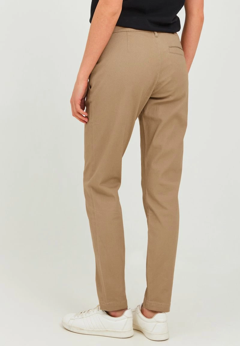 Oxmo OXPILAR - Pantalones Chinos - Silver Mink , Mujer 3 Oxmo OXPILAR - Pantalones Chinos - Silver Mink , Mujer - Imagen 3