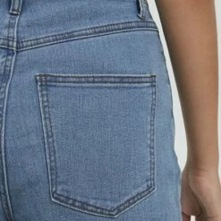 Oxmo OXANNE - Vaqueros Rectos - Ligth Blue Denim , Mujer -Oxmo tienda en línea 9eab16acac7f448f908ab8dfa56b0ed4