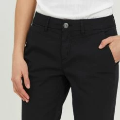 Oxmo CHILLI - Pantalones Chinos - Black, Mujer 9 Oxmo CHILLI - Pantalones Chinos - Black, Mujer -Oxmo tienda en línea a28dc8d86b2943df915177093e1825da