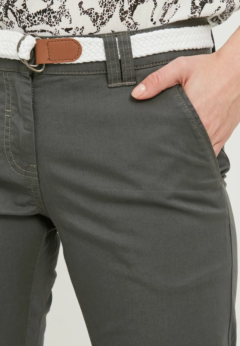 Oxmo OXCHAKIRA - Pantalones Chinos - Dark Grey, Mujer 4 Oxmo OXCHAKIRA - Pantalones Chinos - Dark Grey, Mujer - Imagen 4