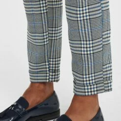 Oxmo OXLIVIA - Pantalones - Insignia Blue , Mujer -Oxmo tienda en línea aabd441589c94391a6088acbd8e5ba84