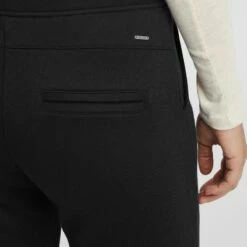 Oxmo OXOLIVIA - Pantalones Deportivos - Black , Mujer -Oxmo tienda en línea aaf4ac2d6487490cbc0290bfa73d8aaa