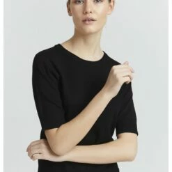 Oxmo OXHELIN - Camiseta Básica - Black, Mujer
