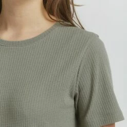 Oxmo PIM - Camiseta Básica - Seagrass , Mujer -Oxmo tienda en línea be7a3fc293f948f597c689de96513ed5