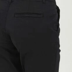 Oxmo CHILLI - Pantalones Chinos - Black, Mujer 11 Oxmo CHILLI - Pantalones Chinos - Black, Mujer -Oxmo tienda en línea cc0c32a2b96c4f80a2bda00c3b70f973