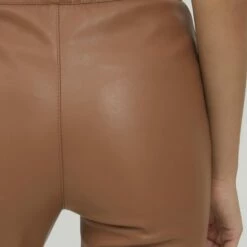 Oxmo PAULINE - Pantalones - Toffee , Mujer 10 Oxmo PAULINE - Pantalones - Toffee , Mujer -Oxmo tienda en línea ce6b429877d84f0f971bc9b7d788bf50