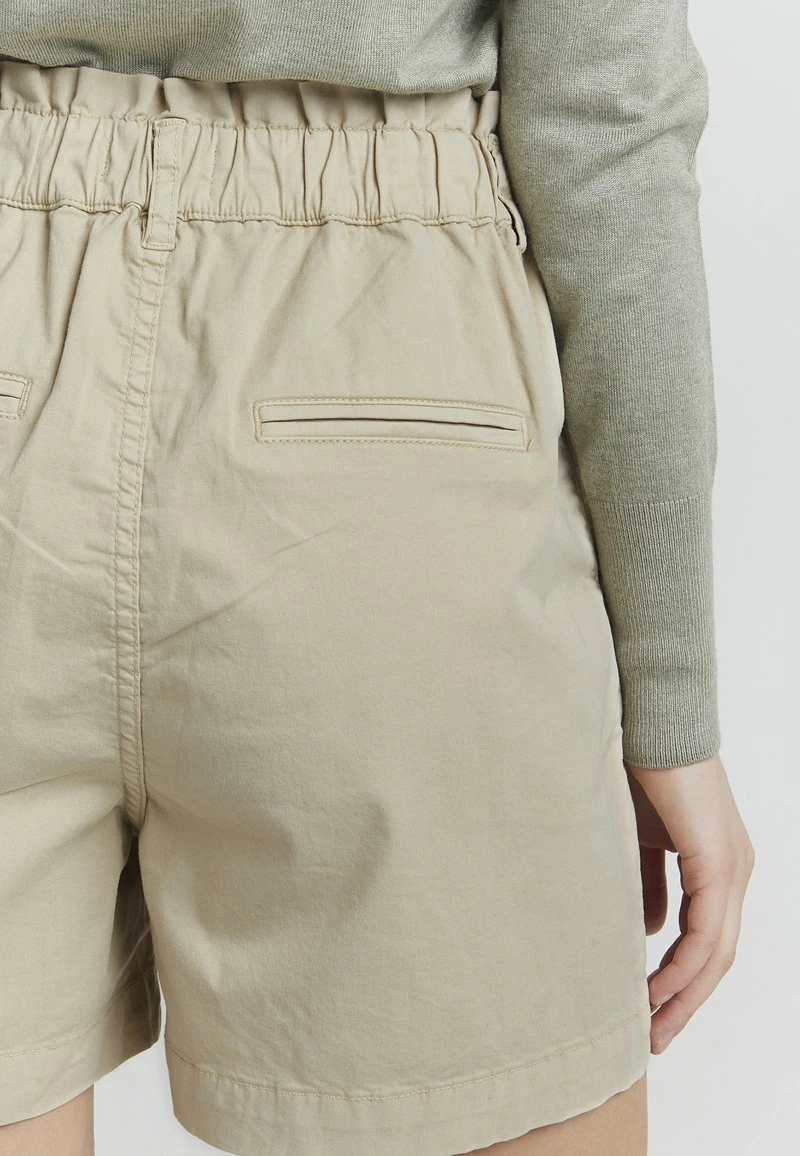 OXMO OXCHAI ME - Shorts - Cement, Mujer 3 OXMO OXCHAI ME - Shorts - Cement, Mujer - Imagen 3