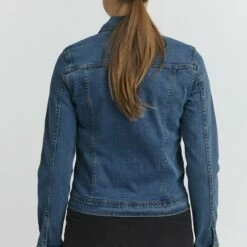 Oxmo OXFRIA - Chaqueta Vaquera - Mid Blue Denim , Mujer -Oxmo tienda en línea d8e18c9a84384393ba5436dafd4ab184