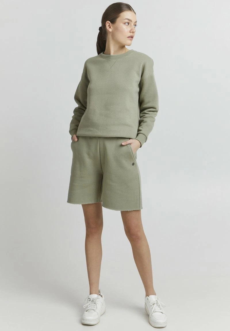 Oxmo HOPE - Shorts - Seagrass, Mujer 2 Oxmo HOPE - Shorts - Seagrass, Mujer - Imagen 2