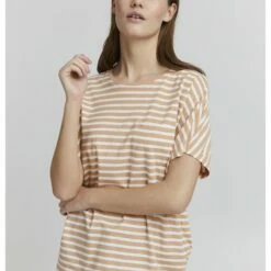 Oxmo OXSTEFFI - Camiseta Estampada - Mahogany Rose , Mujer