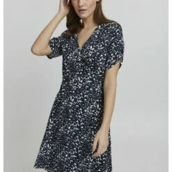 Oxmo OXEMBLA - Vestido Informal - Total Eclipse Mix, Mujer